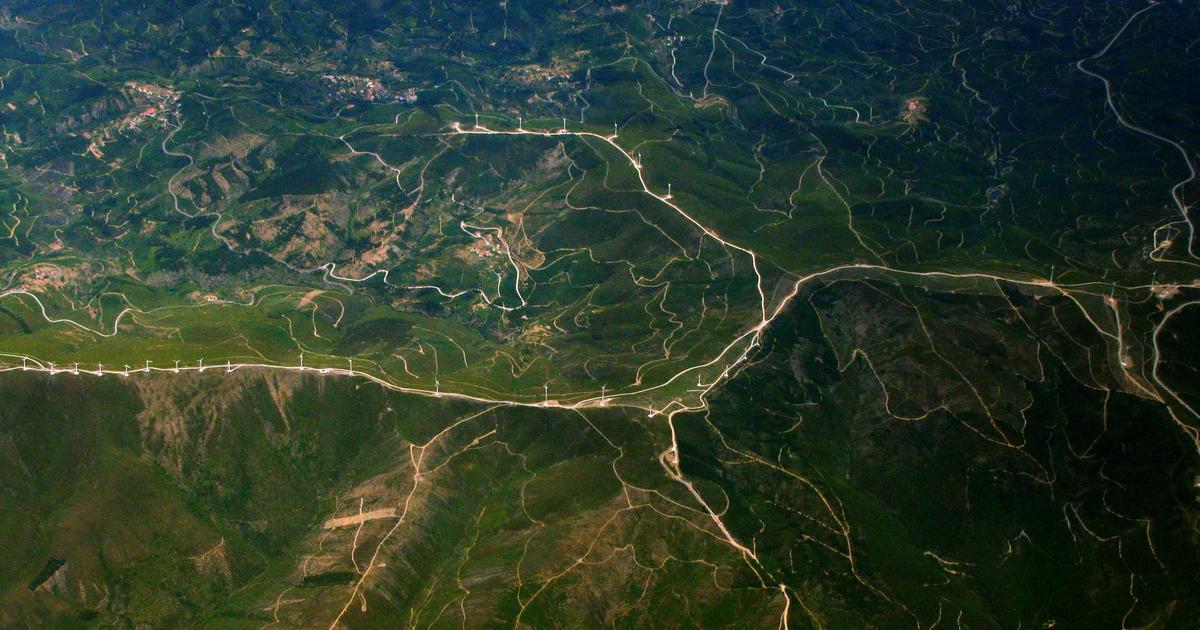 WhatsApp翻译驱动的企业沟通升级：HelloWord官网Windows客户端下载价值与场景案例